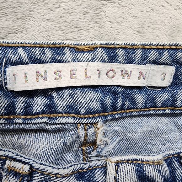 Tinseltown Jeans Womens 3 Juniors Blue Destructed High Rise Mom Jean Distressed - Picture 3 of 10